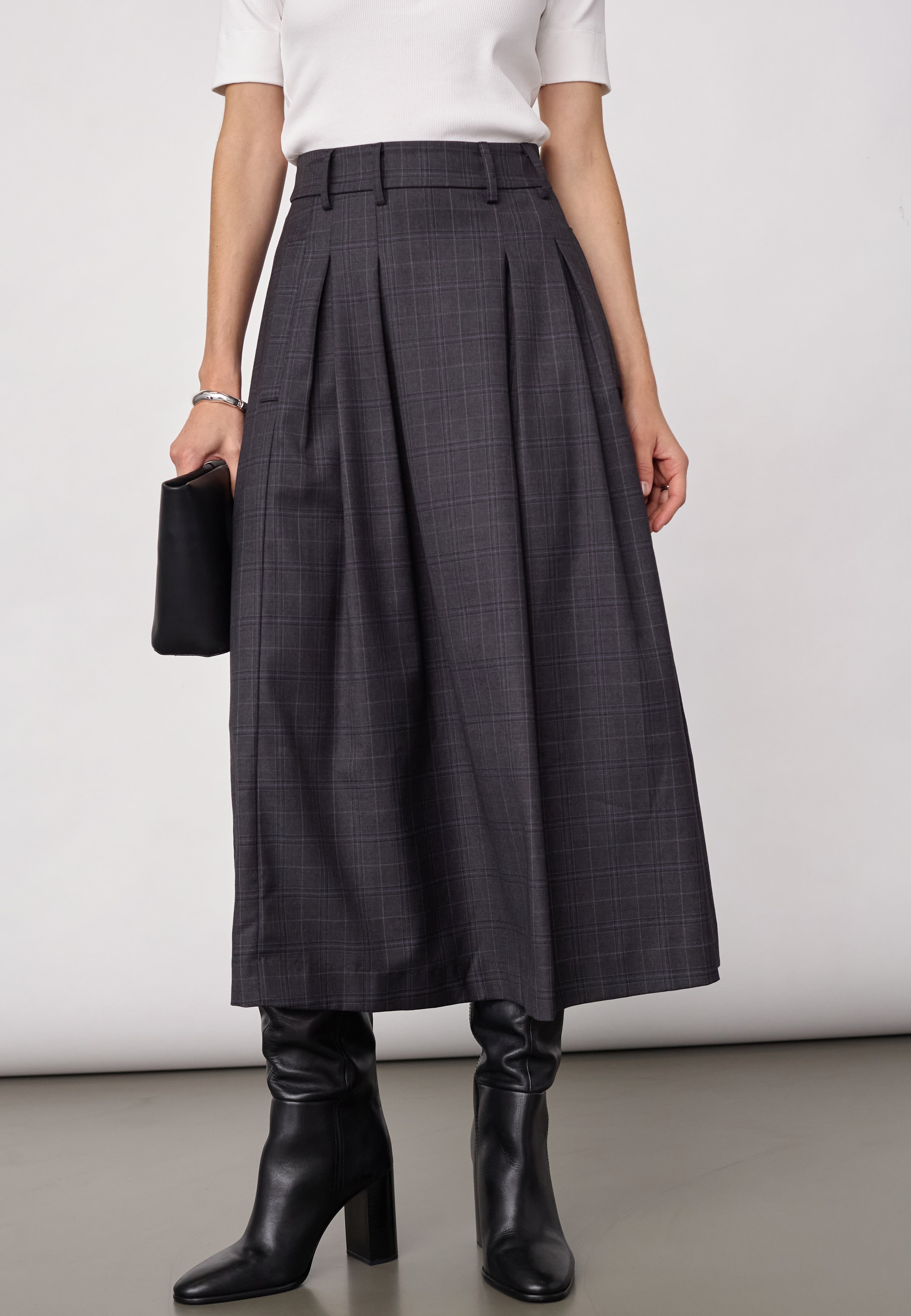 EloraCC Check Pleat Skirt - Dark Grey - Co'couture