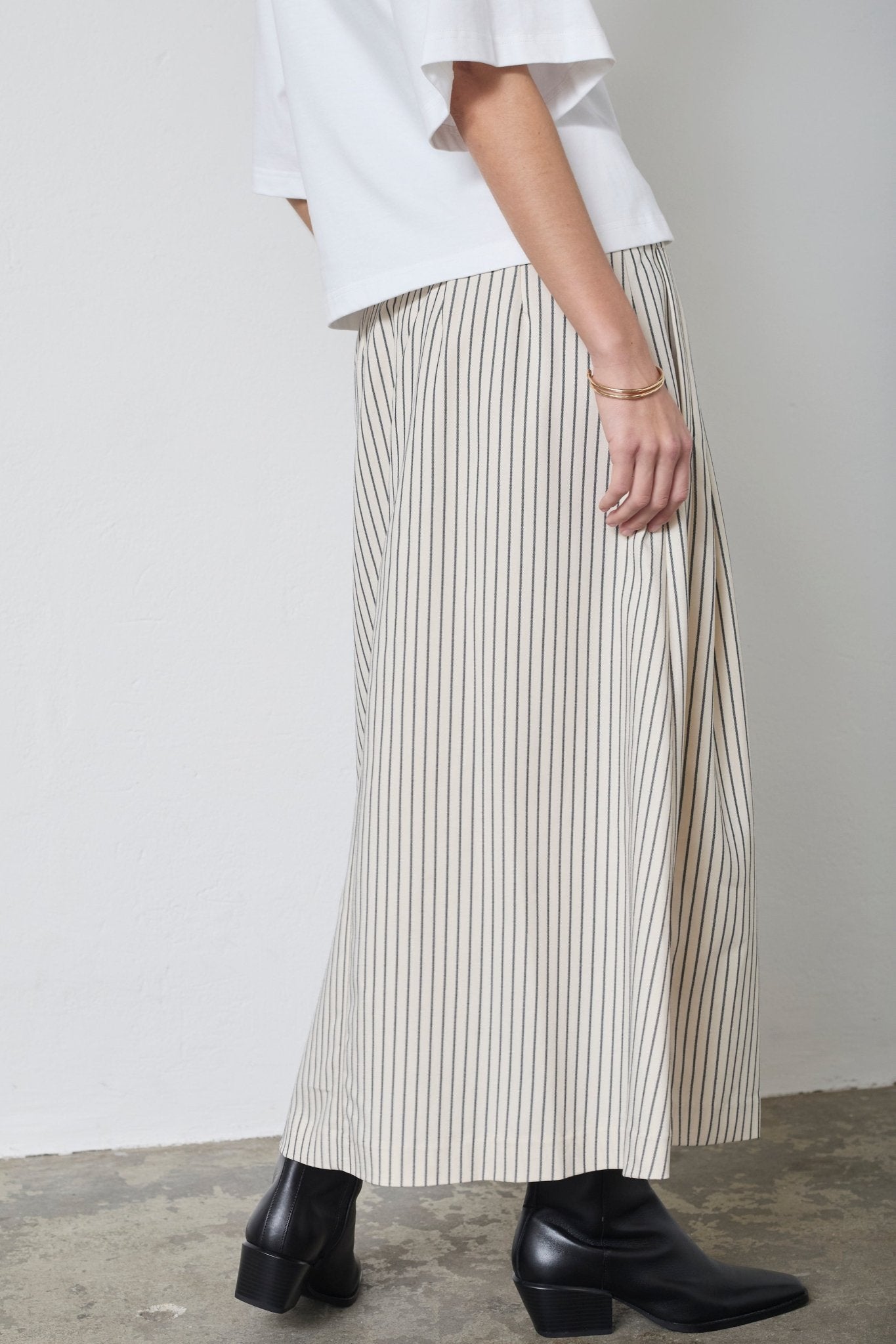 SalvieCC Anya Pleat Skirt - White - Co'couture